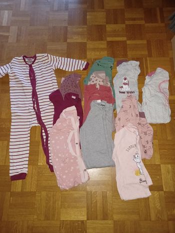 Lot 12 pyjamas coton état impeccable