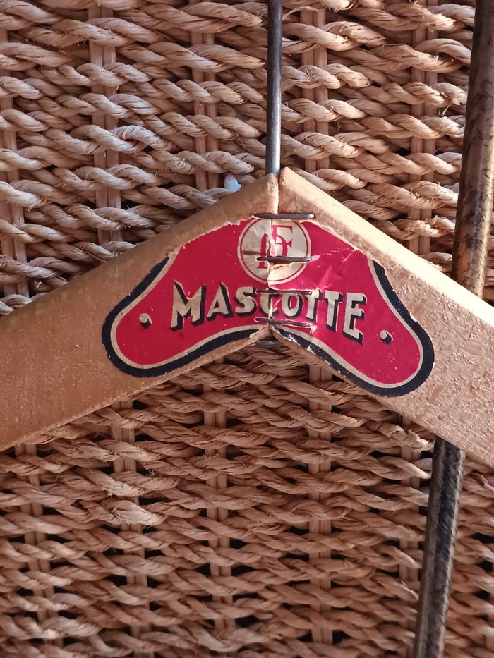 Cintre bois Mascotte - photo numéro 6