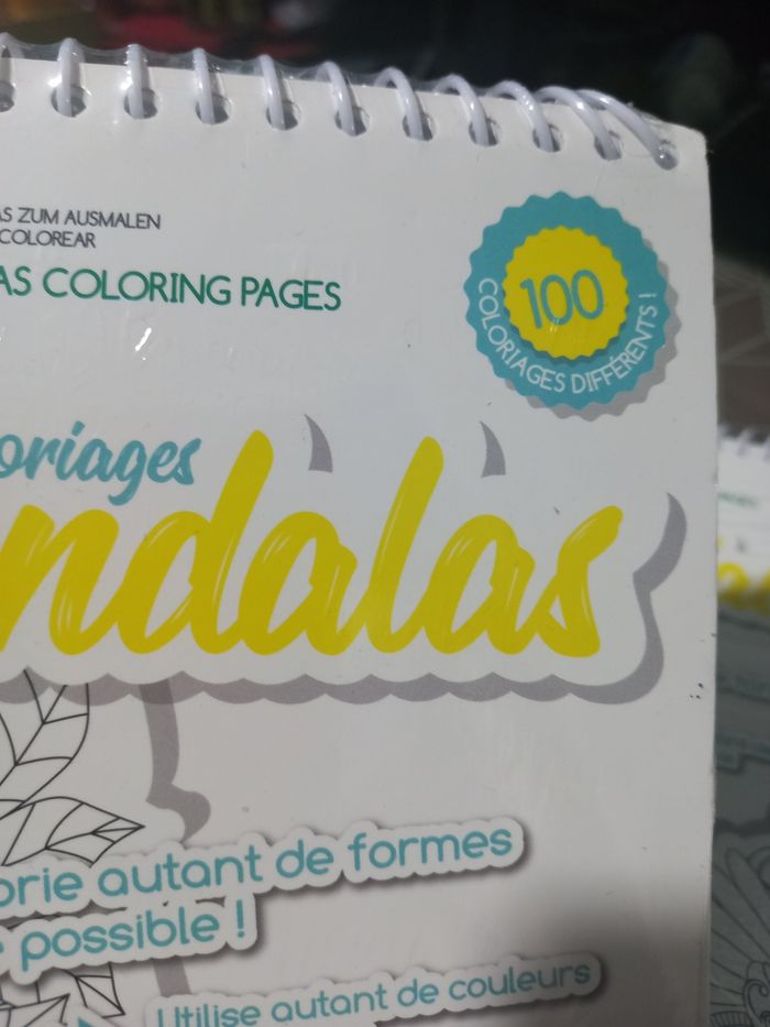 2 livres coloriages Mandala - photo numéro 3