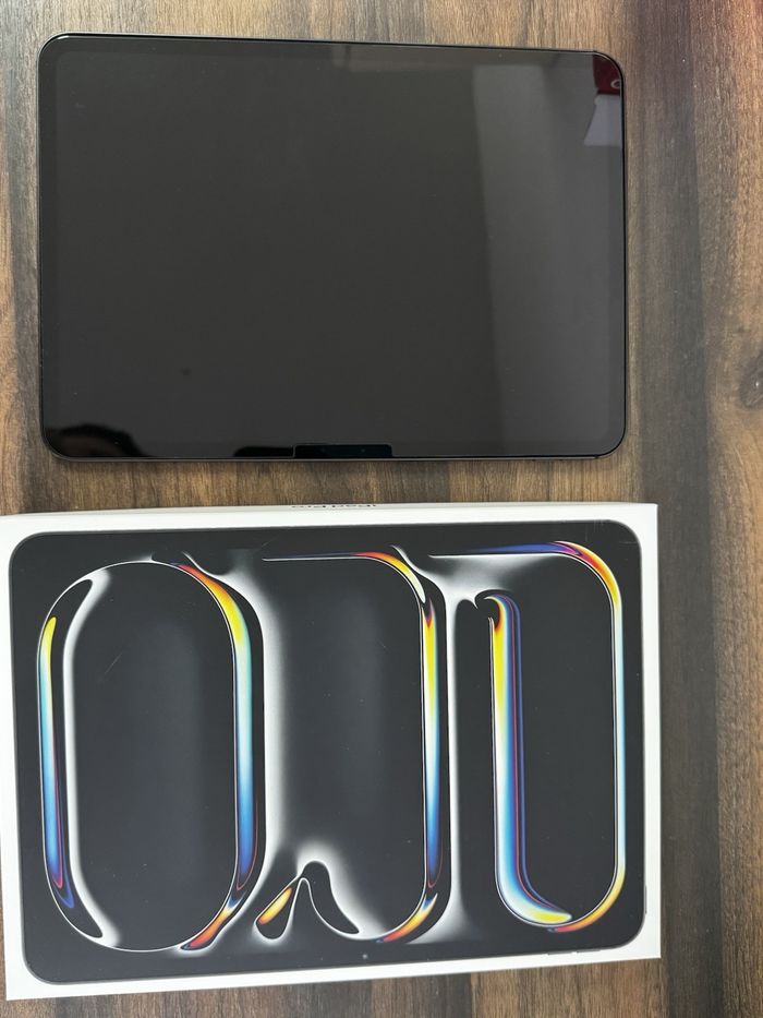 Apple iPad Pro 2024 (M4) 256 Go, Wi-Fi, 11 pouces, noir - photo numéro 2