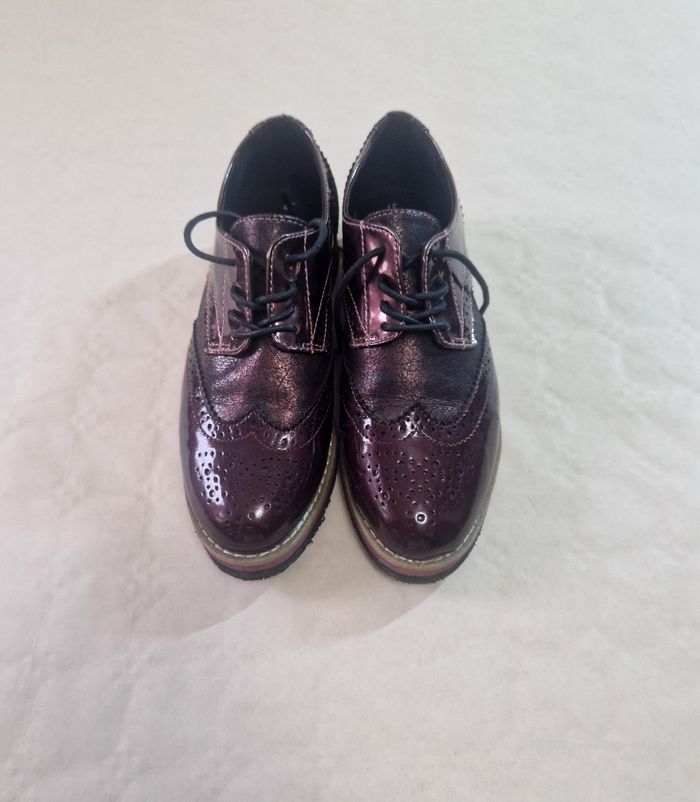 Chaussures  , femme  , type bateaux  / mocassins  , de la marque  My B  , taille 37 - photo numéro 3