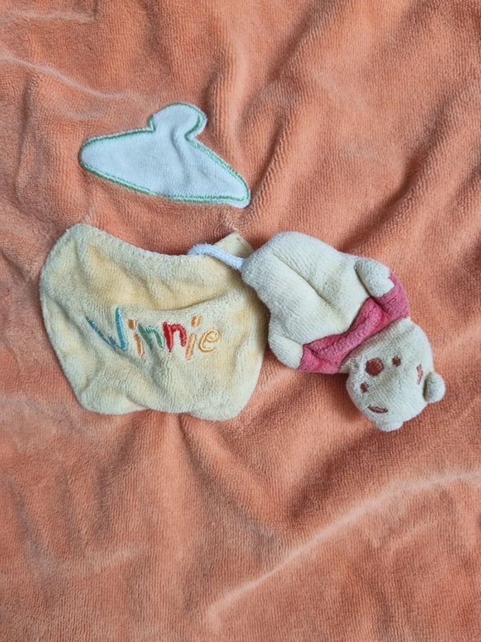 ​Dors-Bien Bébé 12 Mois - Winnie l'Ourson Disney - Velours Très Bon État - photo numéro 3