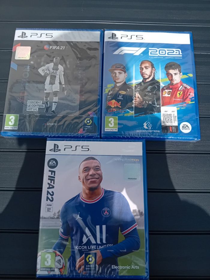 Lot de 3 jeux de ps5 NEUFS sous blister