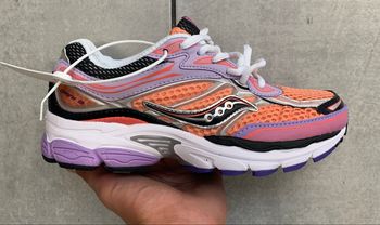 Saucony