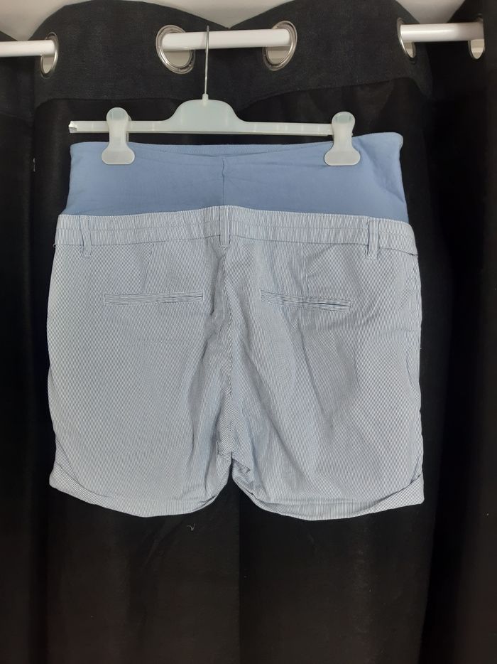 Short maternité - photo numéro 2