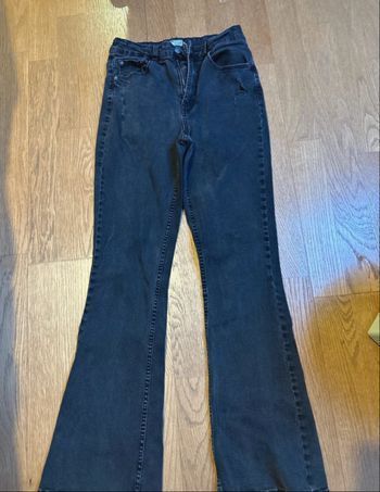 Jean noir prix négociable réduction à hauteur de 60% 