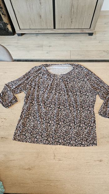 Blouse gris foncé à manches 3/4, taille L