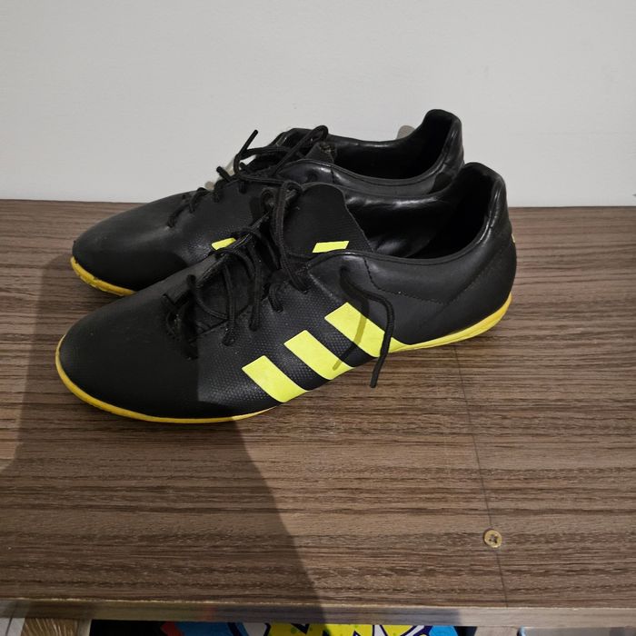 Basket Adidas - photo numéro 2