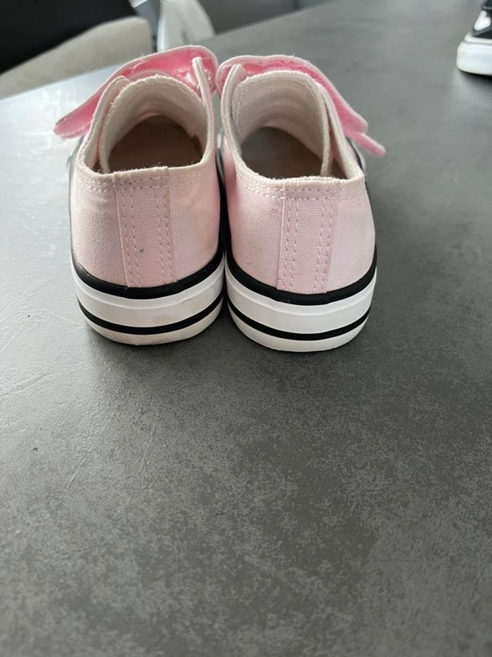 Chaussures roses fille - photo numéro 3