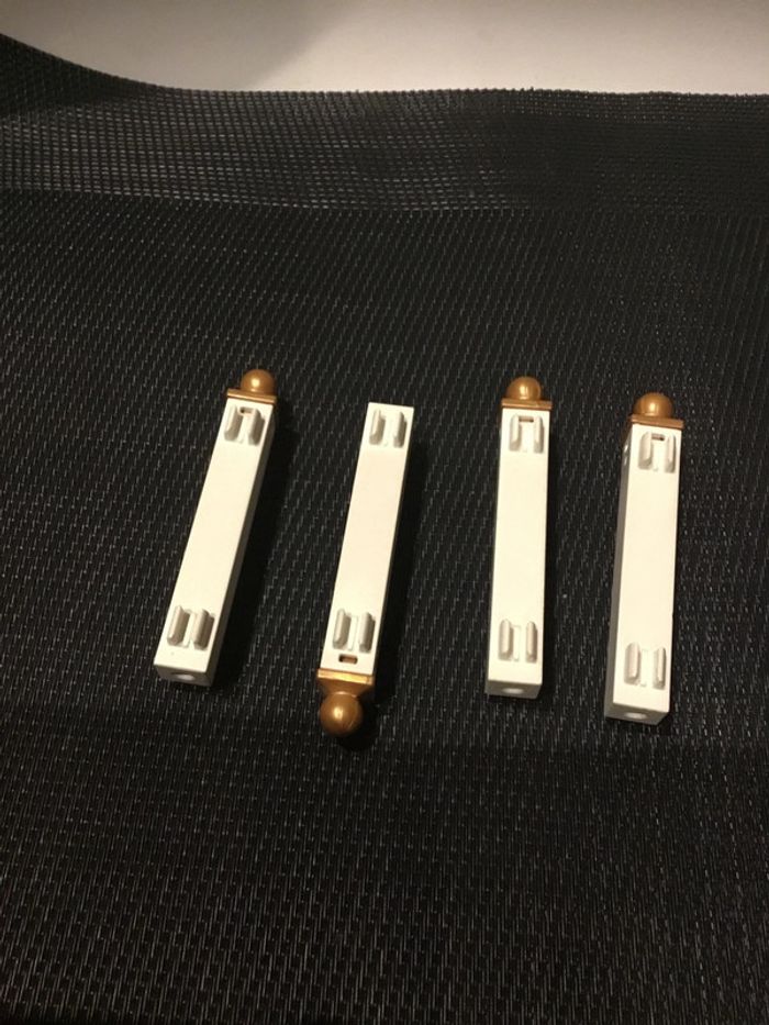 Playmobil lot 4 poteaux blancs avec boules dorées piste obstacle 5224 hippique chevaux équitation - photo numéro 2