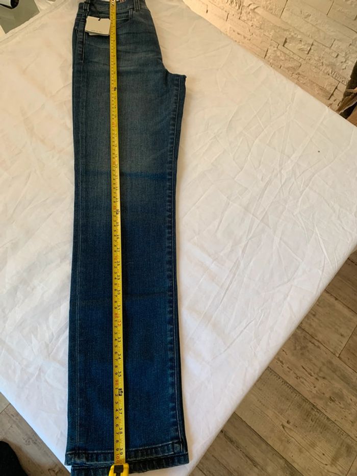 Jean coupe droite taille 34 neuf avec étiquette - photo numéro 11
