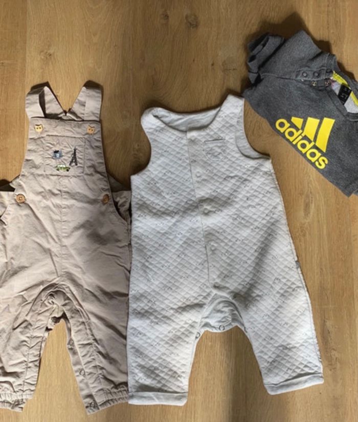 Lot vêtements 6 mois - photo numéro 4