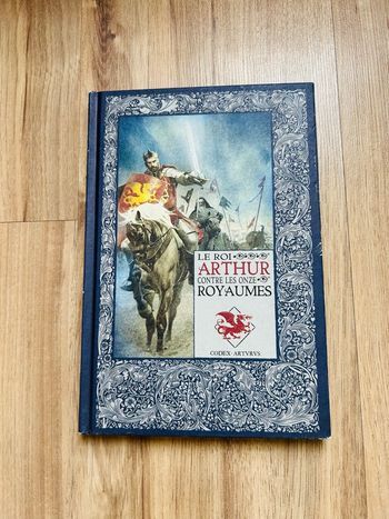 Livre «Le roi Arthur contre les onzes royaumes» Codex Artvrvs