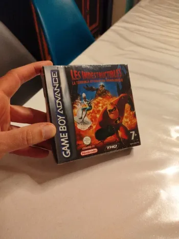 Gba les indestructibles la terrible attaque du démolisseur game boy advance Nintendo