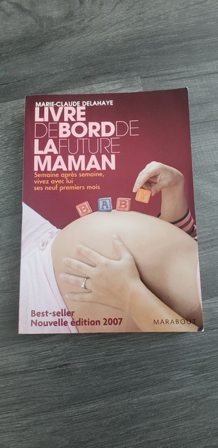 Livre sur le déroulement de la grossesse