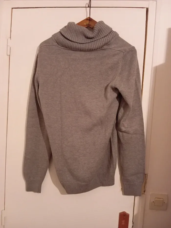 Gros pull - photo numéro 2