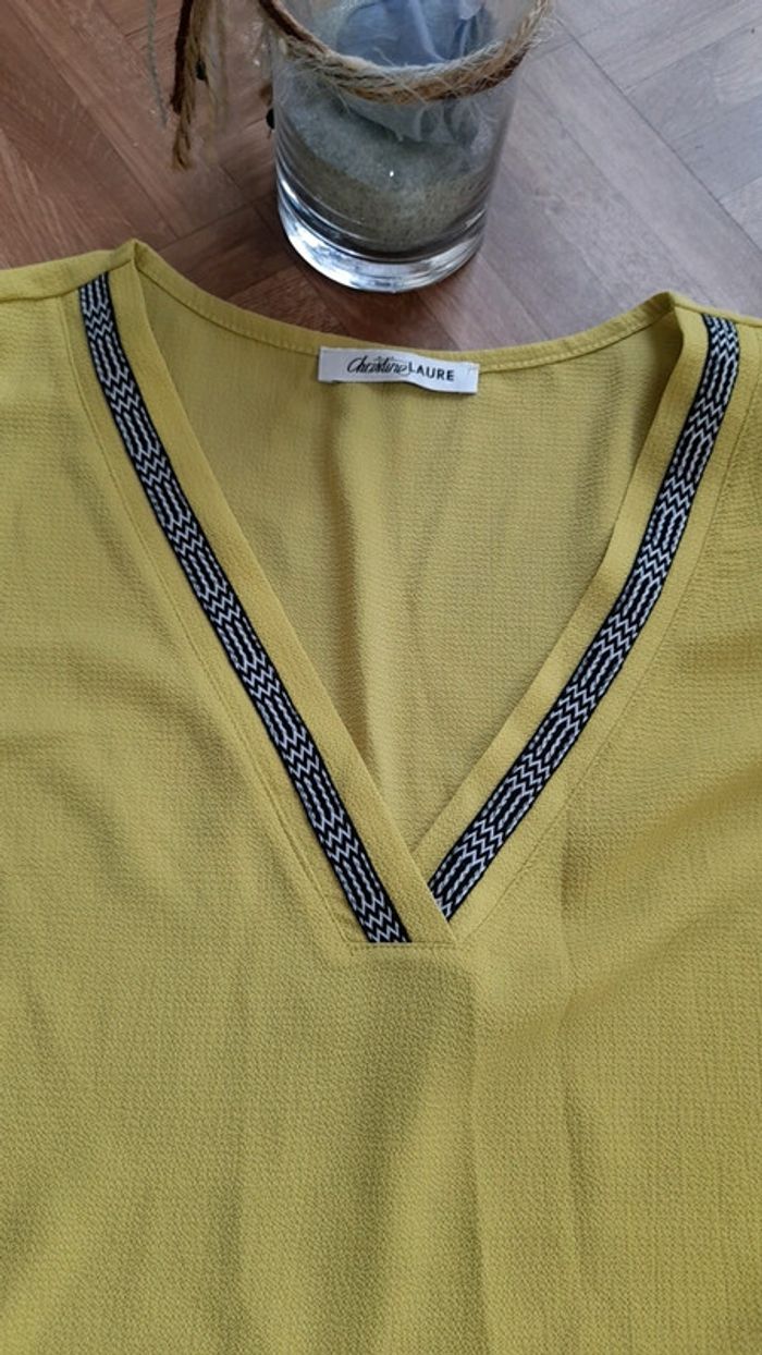 Top neuf taille 3 - photo numéro 2