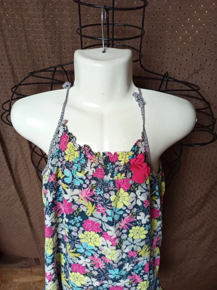 Robe fleuri taille 10ans - photo numéro 2