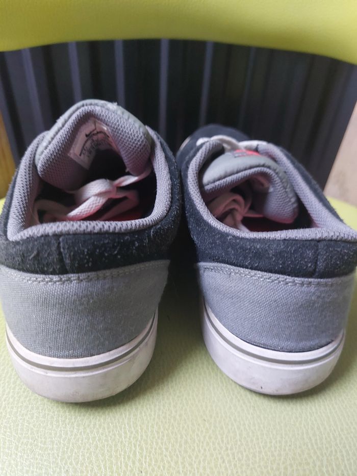 Baskets Nike pointure 38 - photo numéro 4