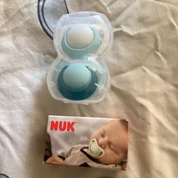 Lot de 3 tétines nuk 0/6mois