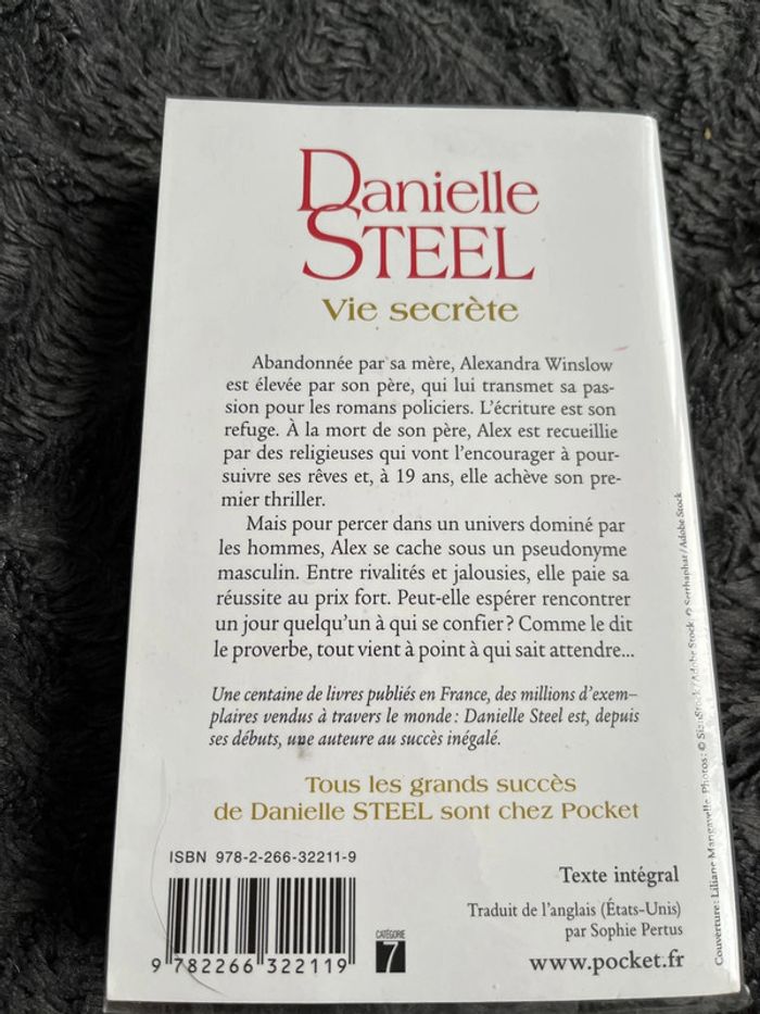 Livre vie secrète - photo numéro 2