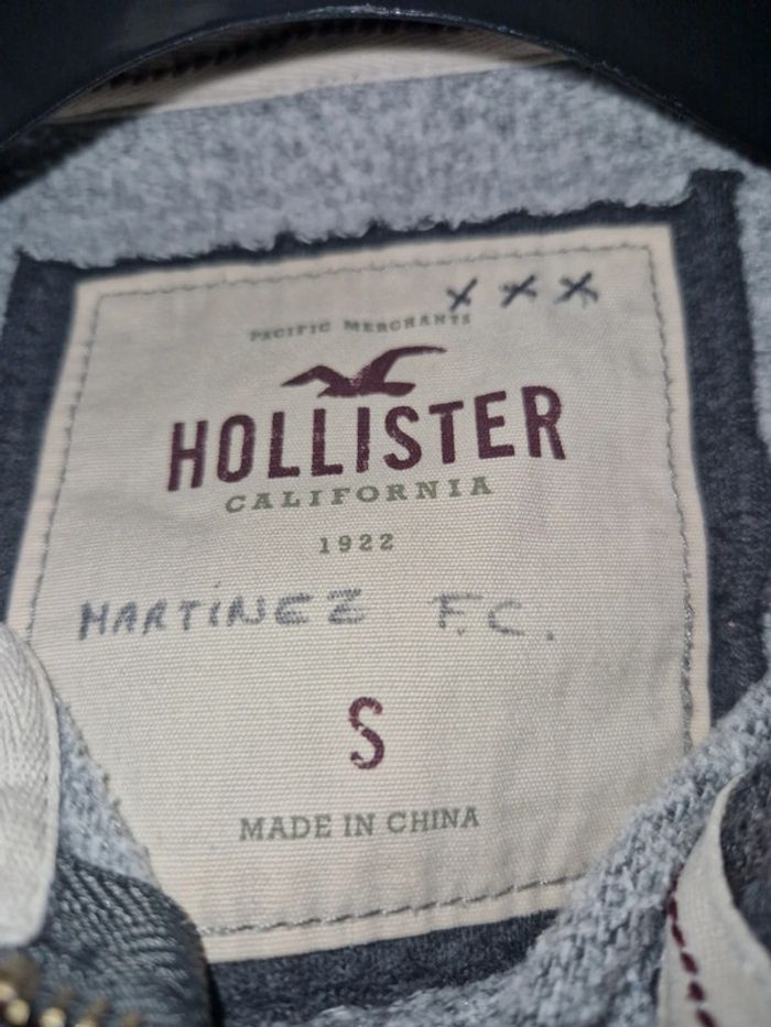 Sweat-shirt Hollister. - photo numéro 11
