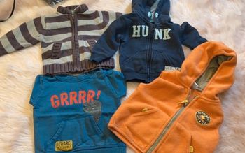 Lot de sweat pull gilet zippé