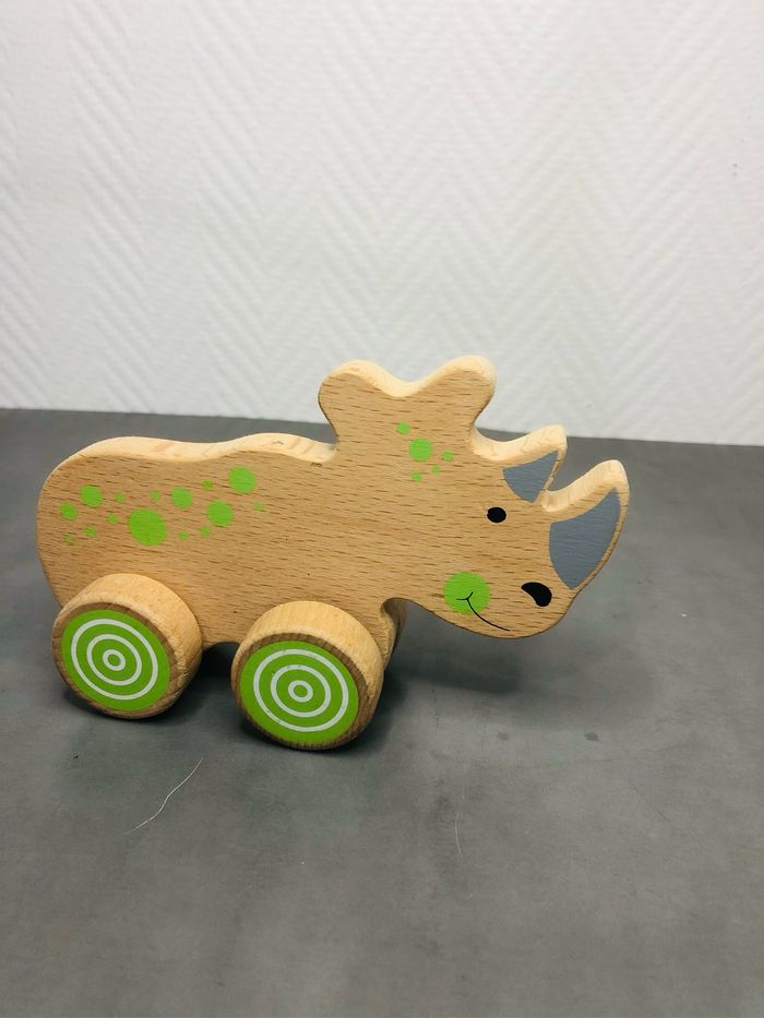 Rhinocéros en bois - photo numéro 2