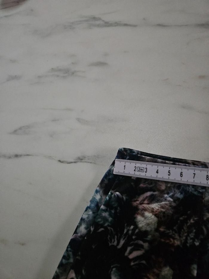 Urban outfitters mini jupe velours à fleurs taille XS - photo numéro 10