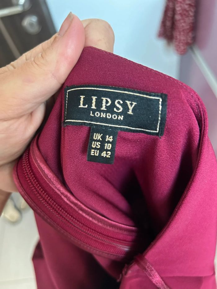 Robe Lipsy bordeaux avec une manche - photo numéro 2