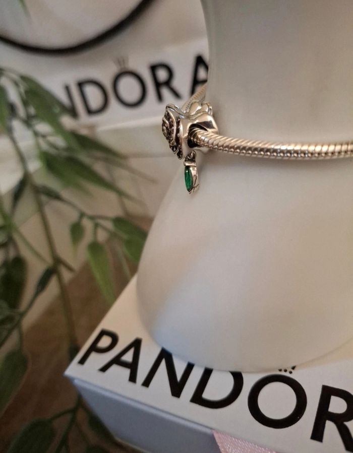 Charm en forme de Rose - photo numéro 4