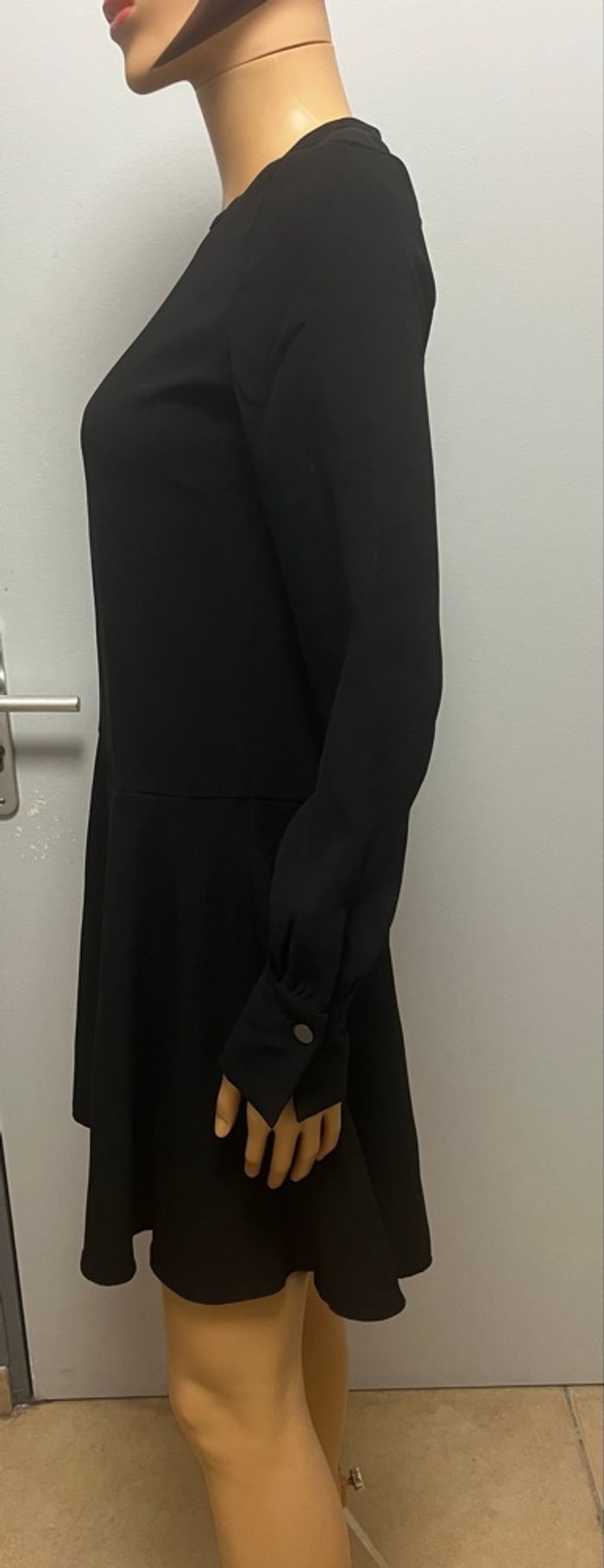 Robe noire Benetton - photo numéro 5