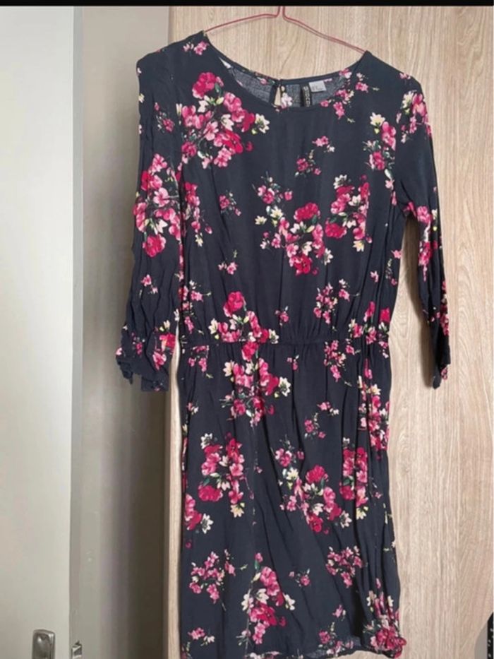 Robe légère marine fleuris rose - photo numéro 2