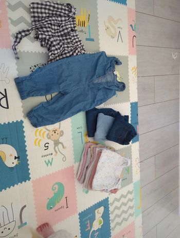 Lot 18 mois 80cm