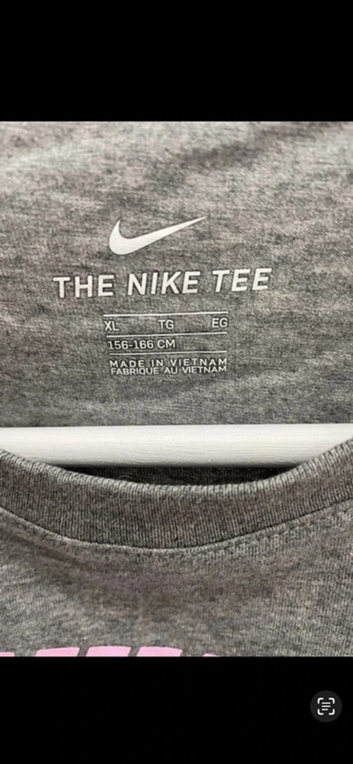 T-shirt court ML Nike taille - photo numéro 3