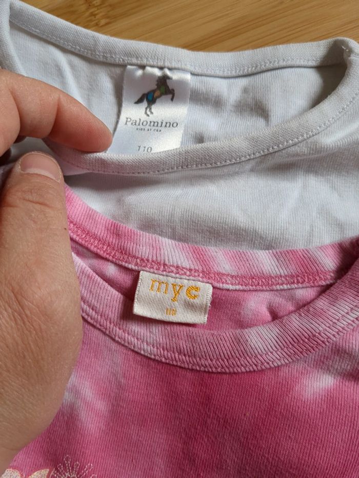 Lot vêtements taille 110 - photo numéro 4