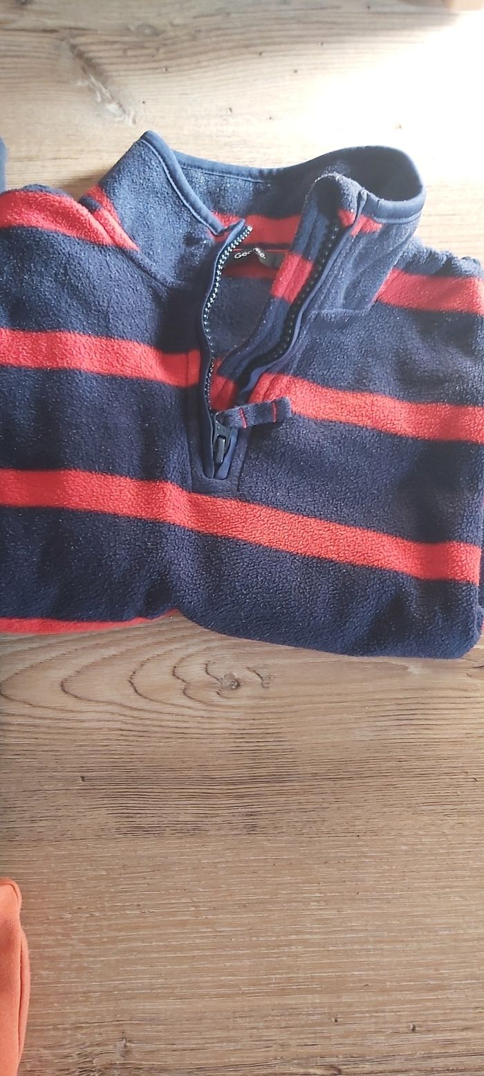 Lot de pulls - photo numéro 3