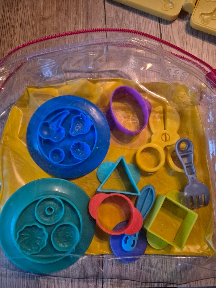 LOT - PATE A MODELER - photo numéro 7