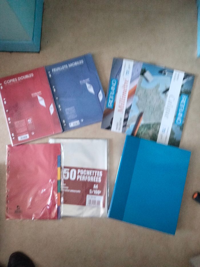Fournitures école