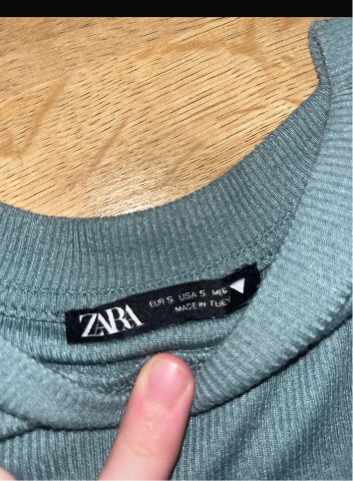 T-shirt basique Zara - photo numéro 2