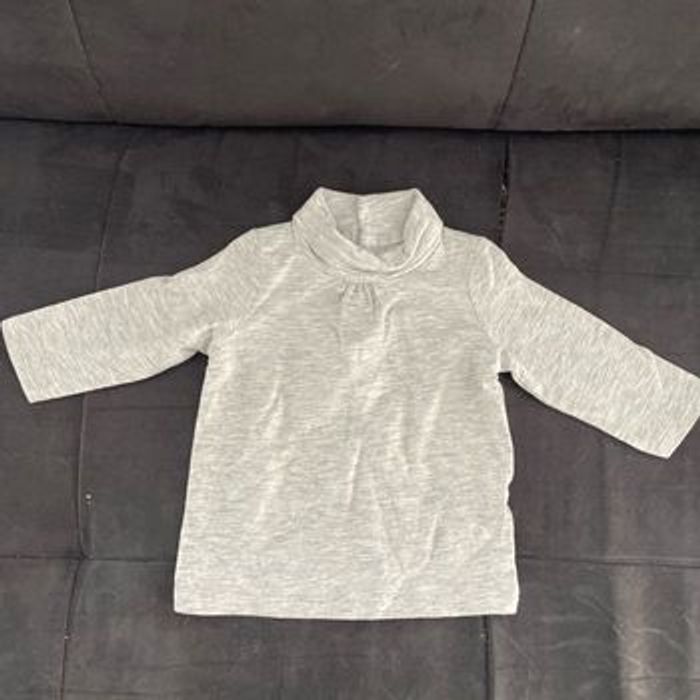 Tee shirt