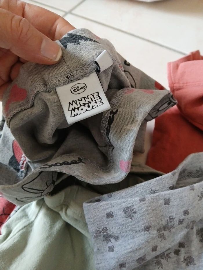 Lot de 5 leggings fille taille 8 ans - photo numéro 2