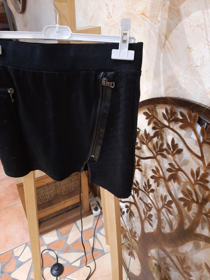 Mini jupe noir - photo numéro 2