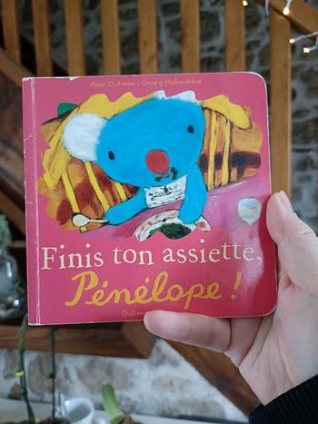 Finis ton assiette Pénélope