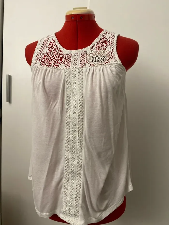Top dentelle dos voile blanc Kiabi