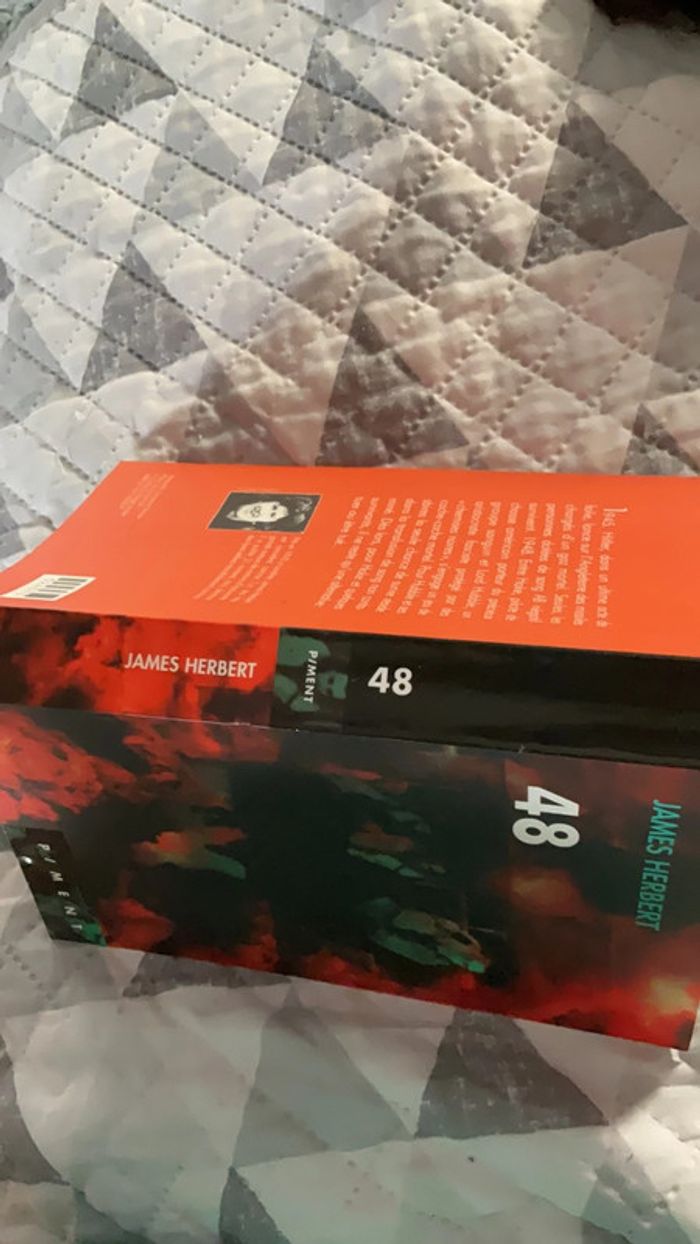 #48 James Herbert. ) - photo numéro 4