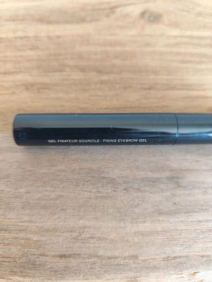 Gel fixateur transparent et waterproof Le sourcil - photo numéro 2
