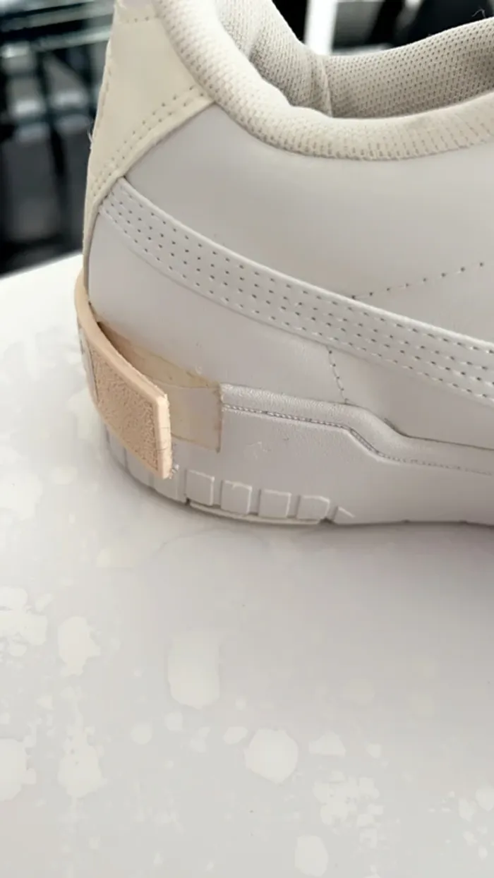 Puma authentique compensée taille 38 avec 2 défaut - photo numéro 4