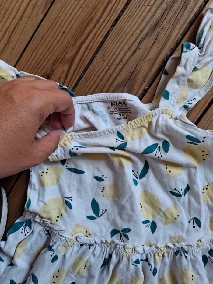 Robe taille 3 ans - photo numéro 2