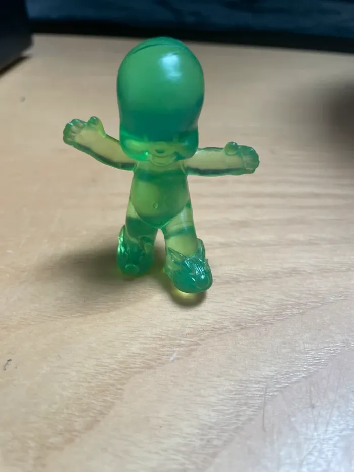 Figurine Vintage Magic Babies Numero 33 vert Fluo (1990)